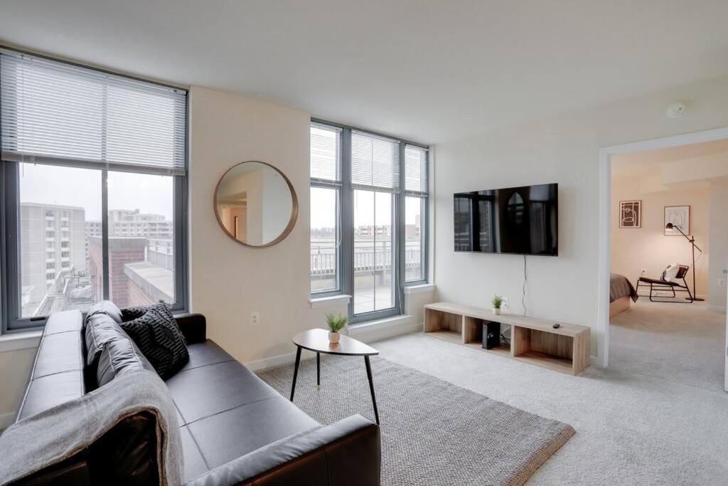 Prime Location Retreat Close To Dc And Metro Arlington Zewnętrze zdjęcie
