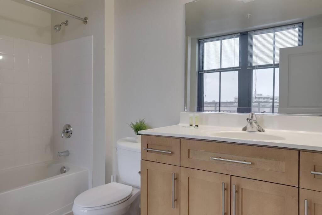 Prime Location Retreat Close To Dc And Metro Arlington Zewnętrze zdjęcie